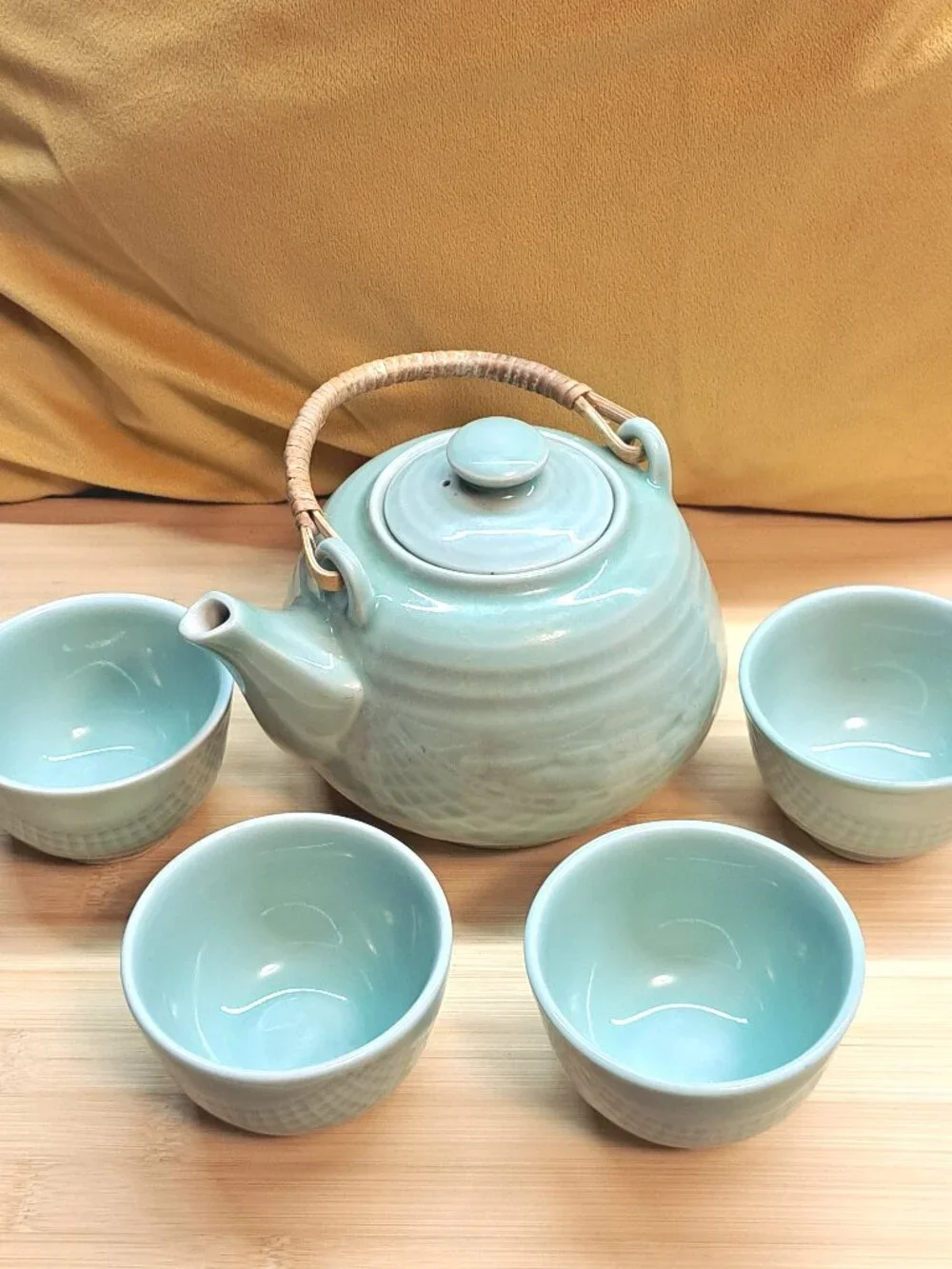 Handpainted Asian Ceramic Teapot with Four Teacups